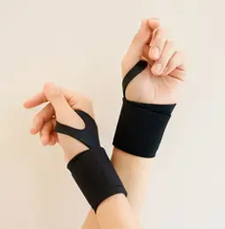 오모아 엄지걸이형 블랙 손목보호대, 1개