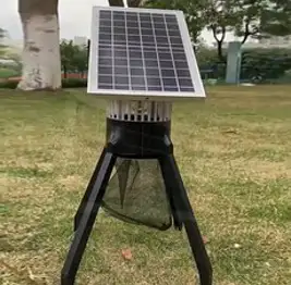 태양광포충기 태양광해충퇴치기 태양광모기퇴치기 태양광벌레퇴치기 파리퇴치기 모기퇴치기 전격살충기 야외모기퇴치기 태양광모기 태양광벌래퇴치기 태양광모기퇴치 잔디 야외 농장 모기 곤충 램프, 1개